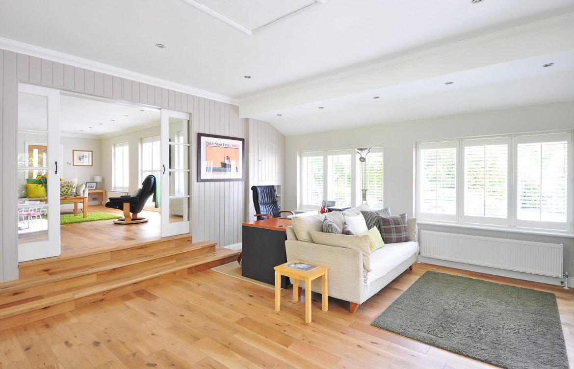 Cleaning Floors After Winter: Easy and Effective Tips